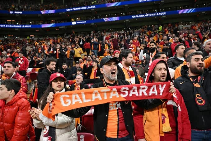 First Time at Galatasaray Stadium: What Foreign Fans Should Know
